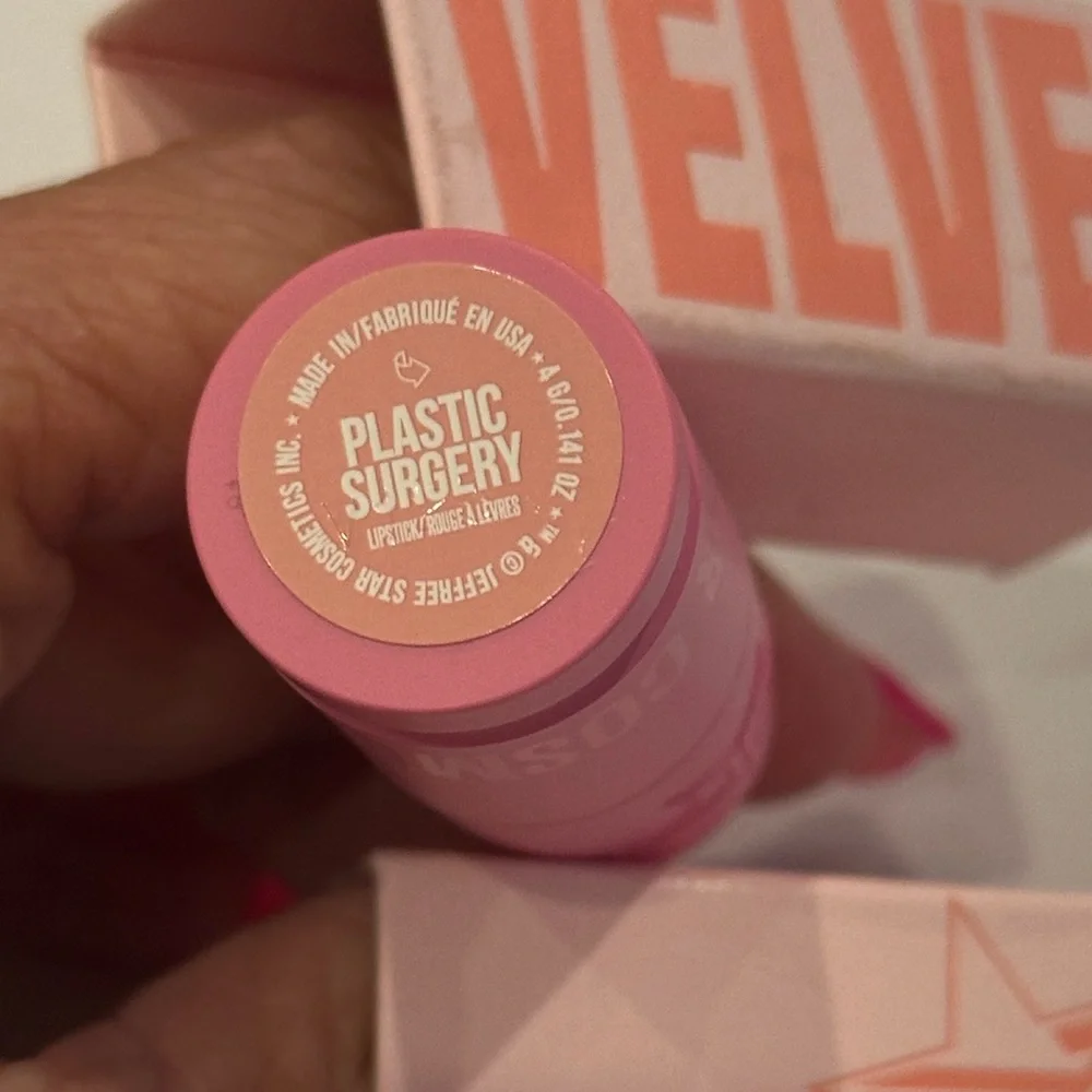 Jeffree Star Plastic Surgery Brown/ Deep Burgundy? Lipstick